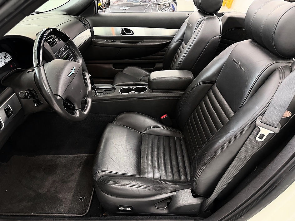 2002 Ford Thunderbird Premium - Photo 10