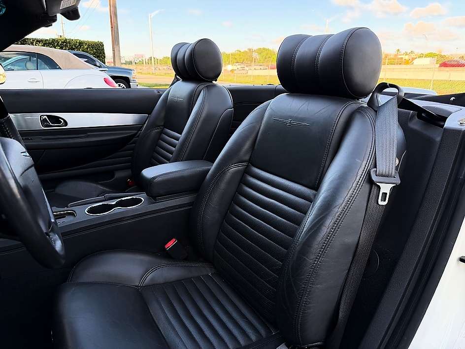 2002 Ford Thunderbird Premium - Photo 17