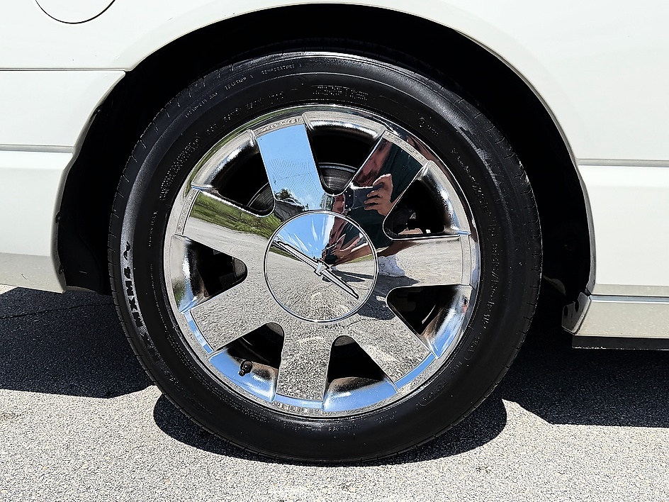2002 Ford Thunderbird Premium - Photo 53