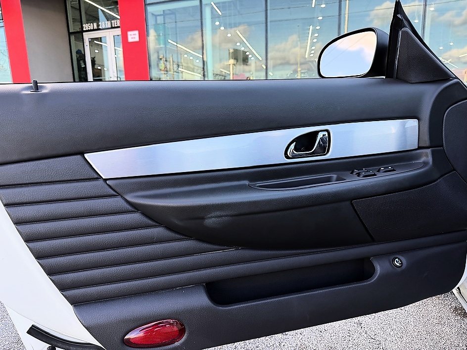 2002 Ford Thunderbird Premium - Photo 37