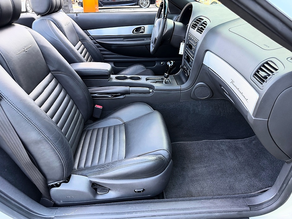 2002 Ford Thunderbird Premium - Photo 35