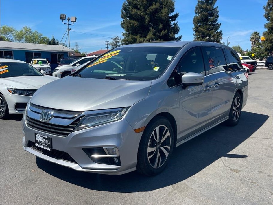 2019 Honda Odyssey Elite's photo