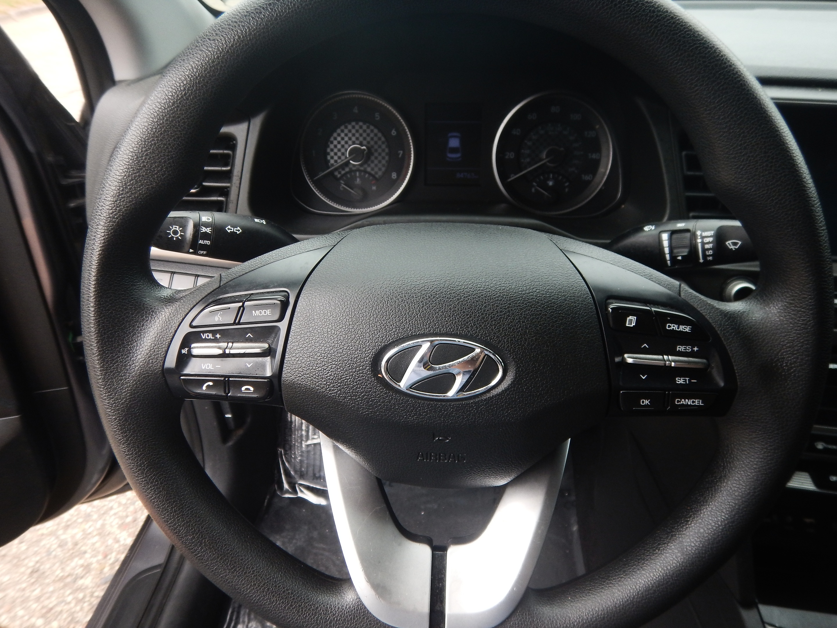 2020 Hyundai Elantra SEL - Photo 11