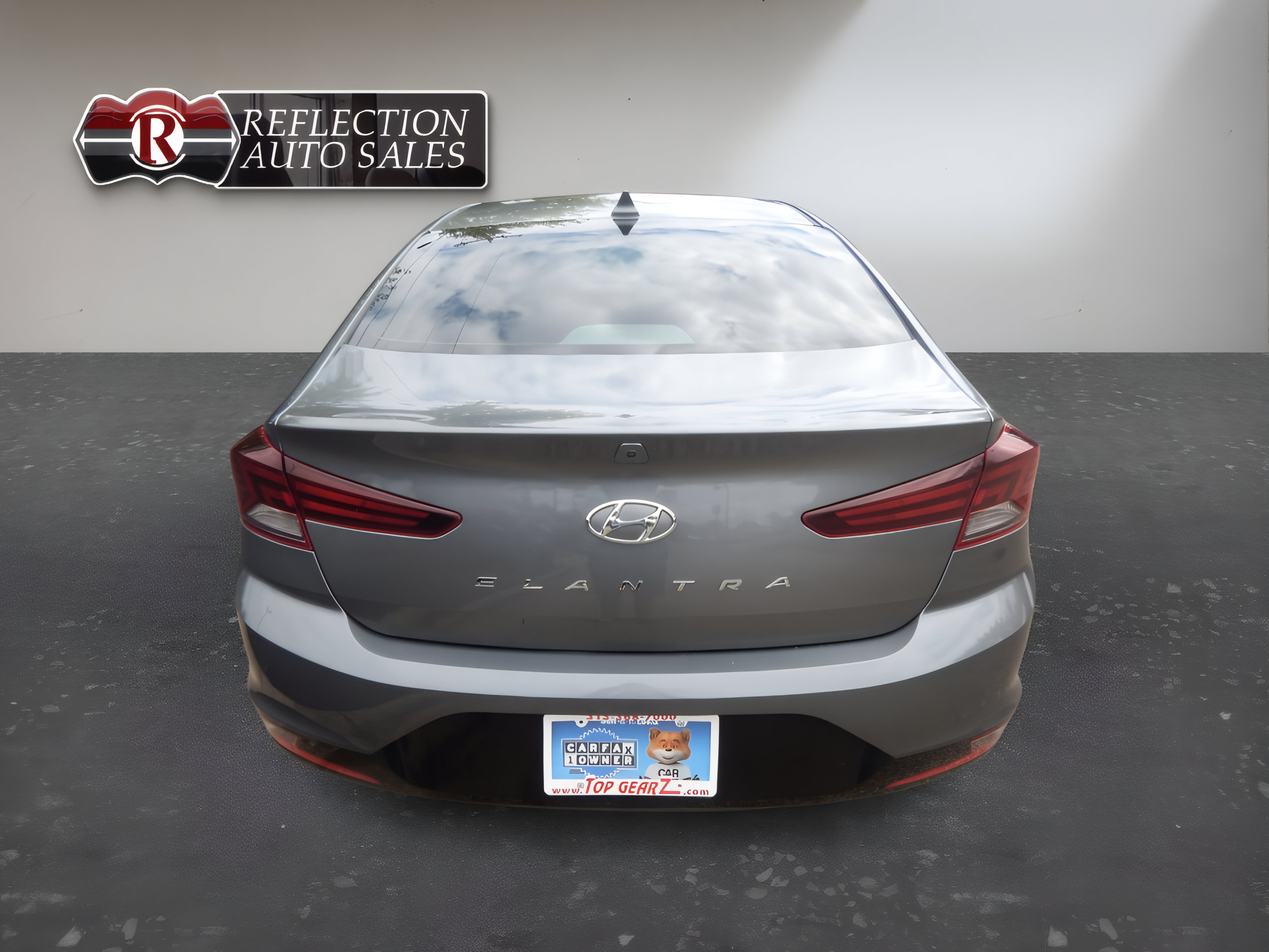 2020 Hyundai Elantra SEL - Photo 4