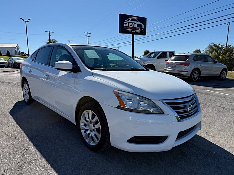 2015 Nissan Sentra SV's photo