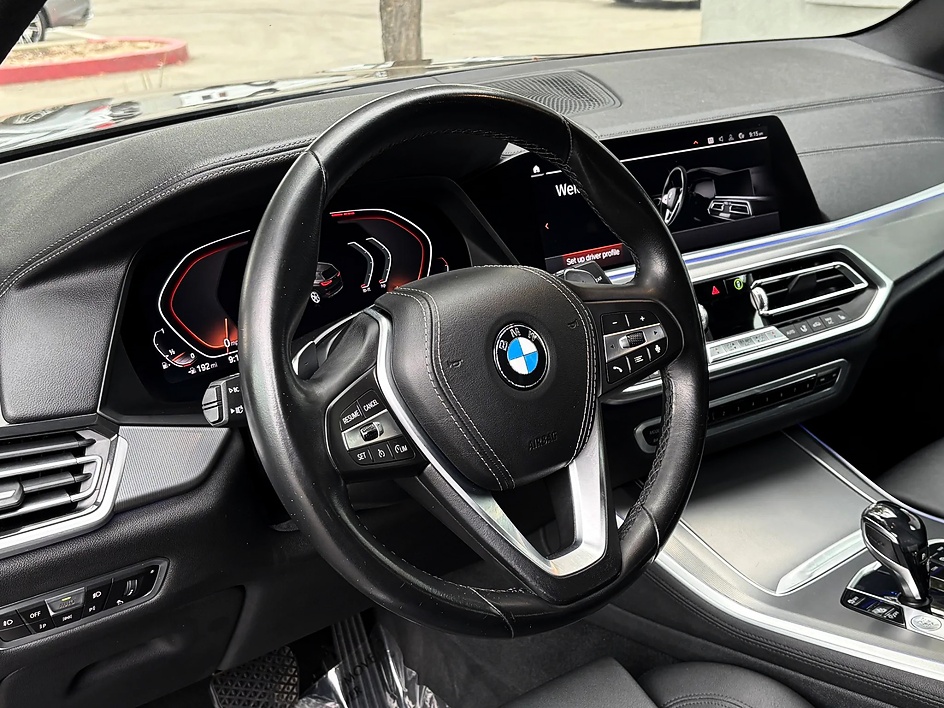 2020 BMW X5 40i - Photo 13
