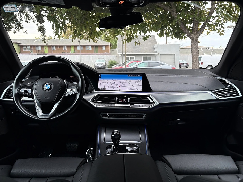 2020 BMW X5 40i - Photo 24