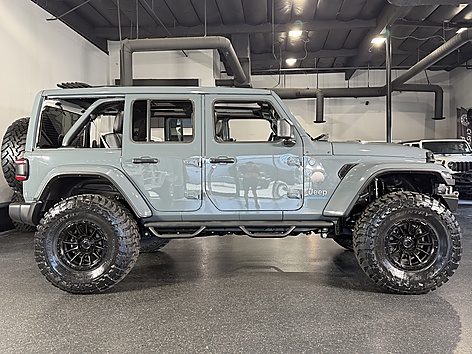 2025 Jeep Wrangler 4xe Sahara 4XE's photo