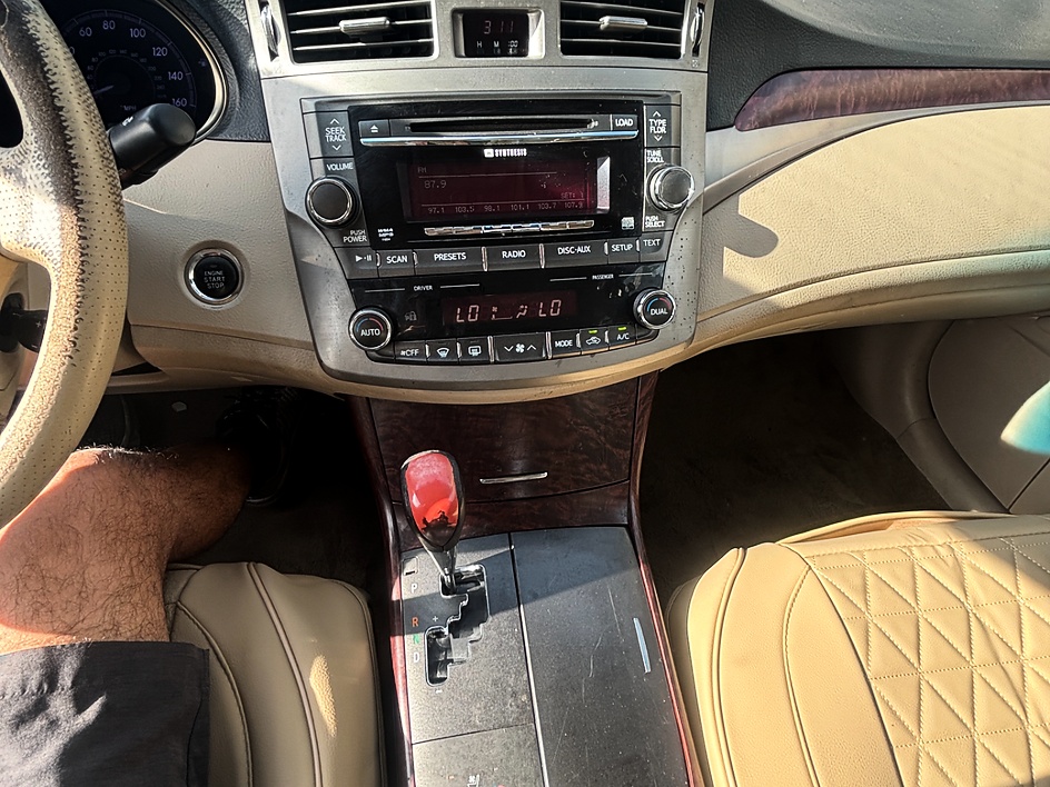 2011 Toyota Avalon Avalon - Photo 16
