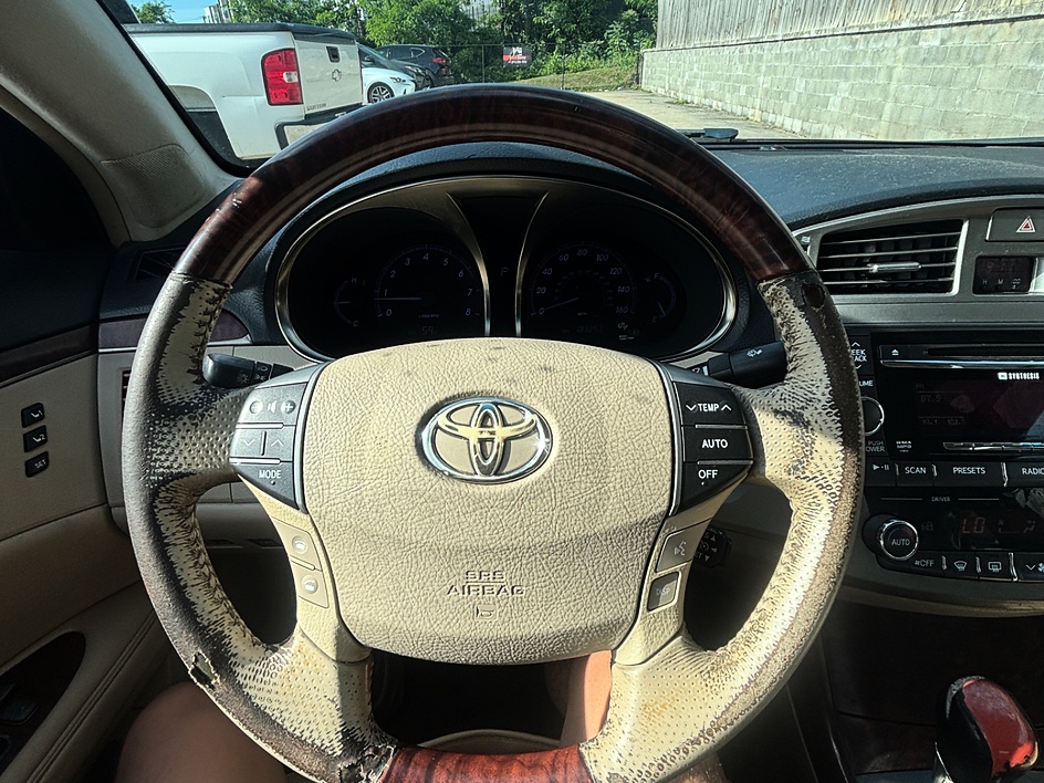 2011 Toyota Avalon Avalon - Photo 17