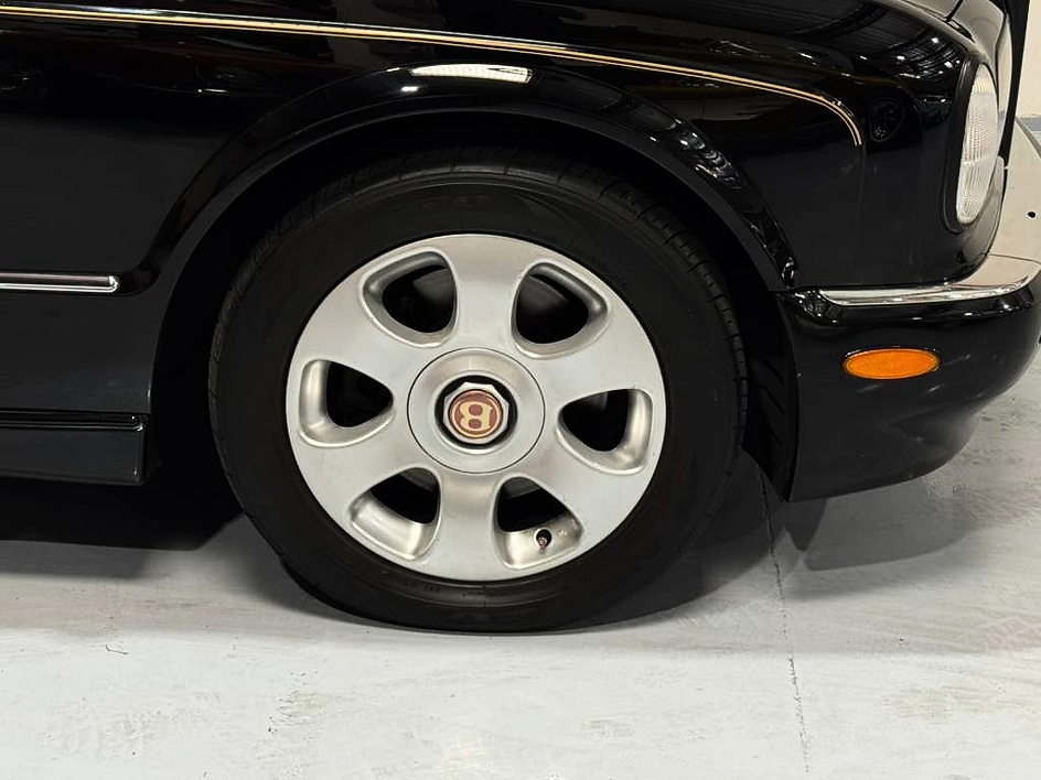 2000 Bentley Arnage Base - Photo 30