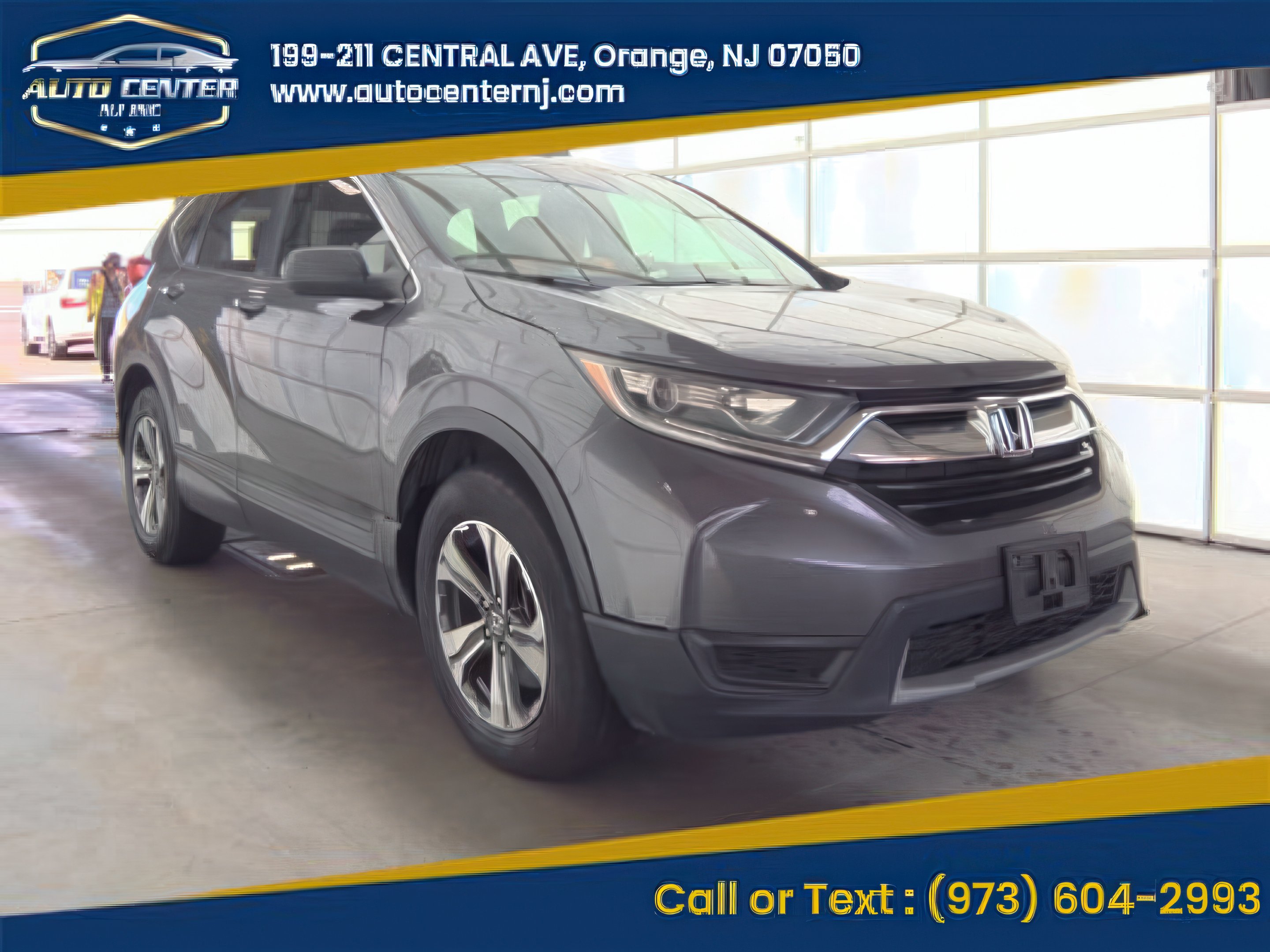 View vehicle photo 4