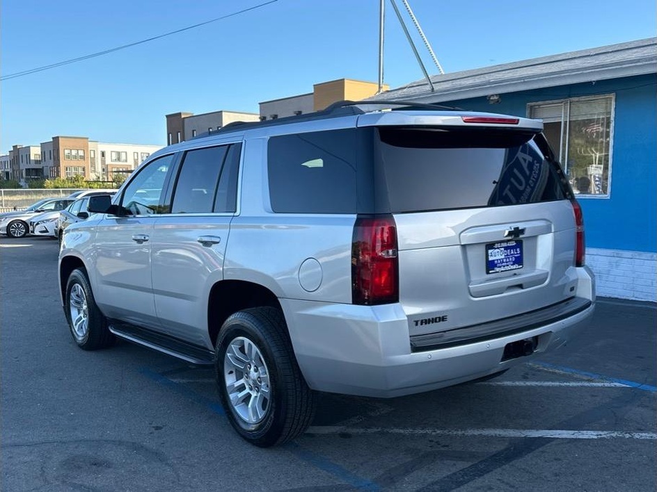 2019 Chevrolet Tahoe LT - Photo 6