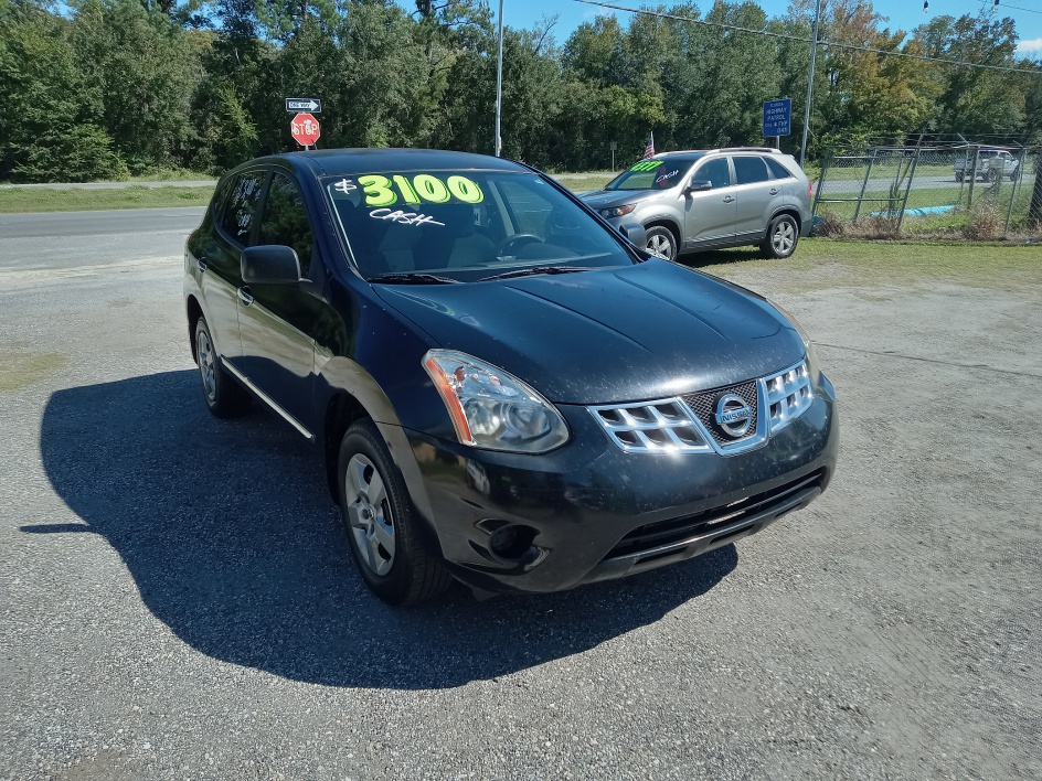 2013 Nissan Rogue S's photo