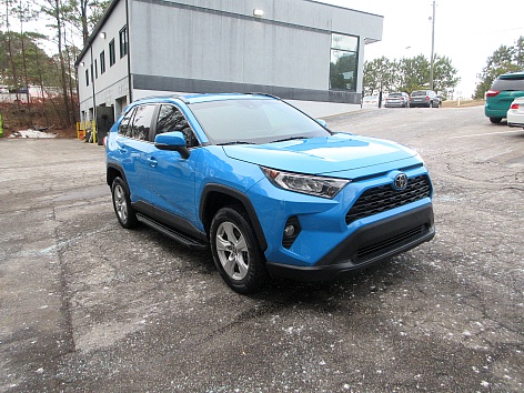 2021 Toyota RAV4 XLE