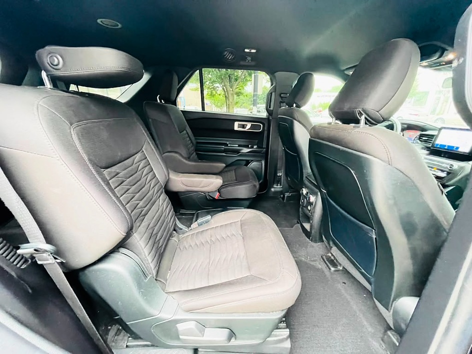 2020 Ford Explorer XLT - Photo 16
