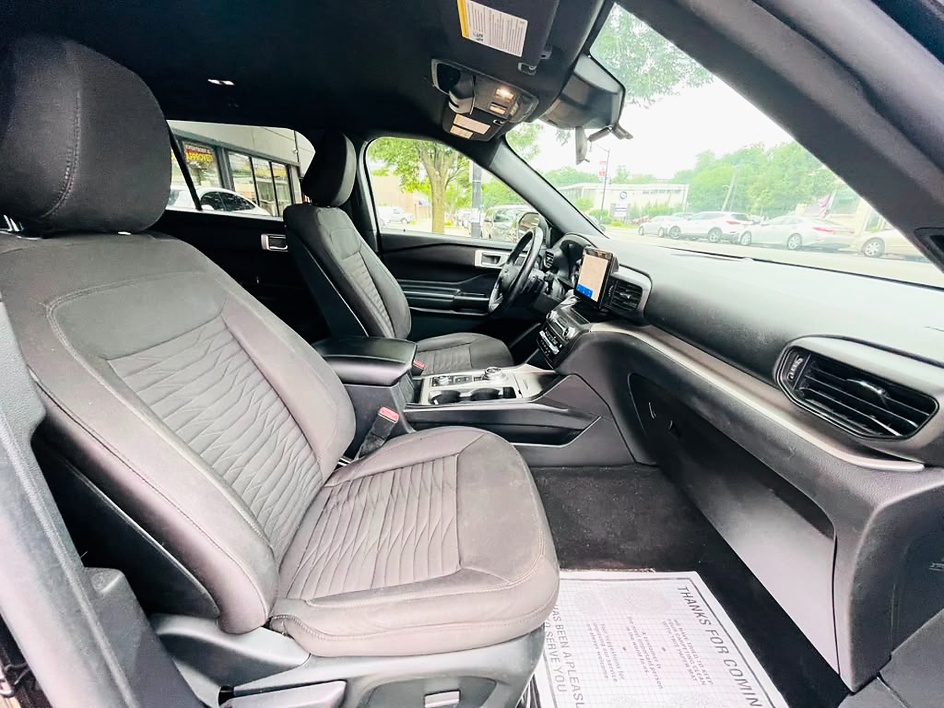2020 Ford Explorer XLT - Photo 17