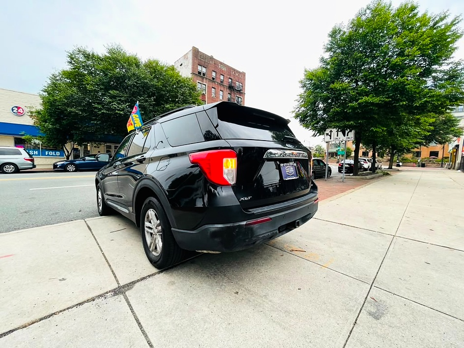 2020 Ford Explorer XLT - Photo 7