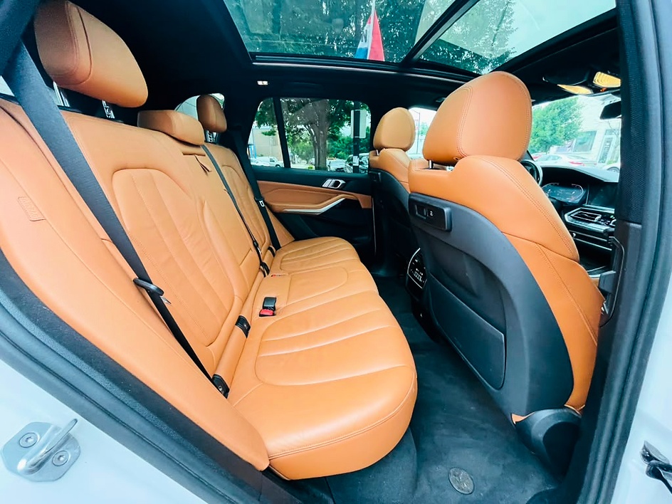 2019 BMW X5 40i - Photo 18