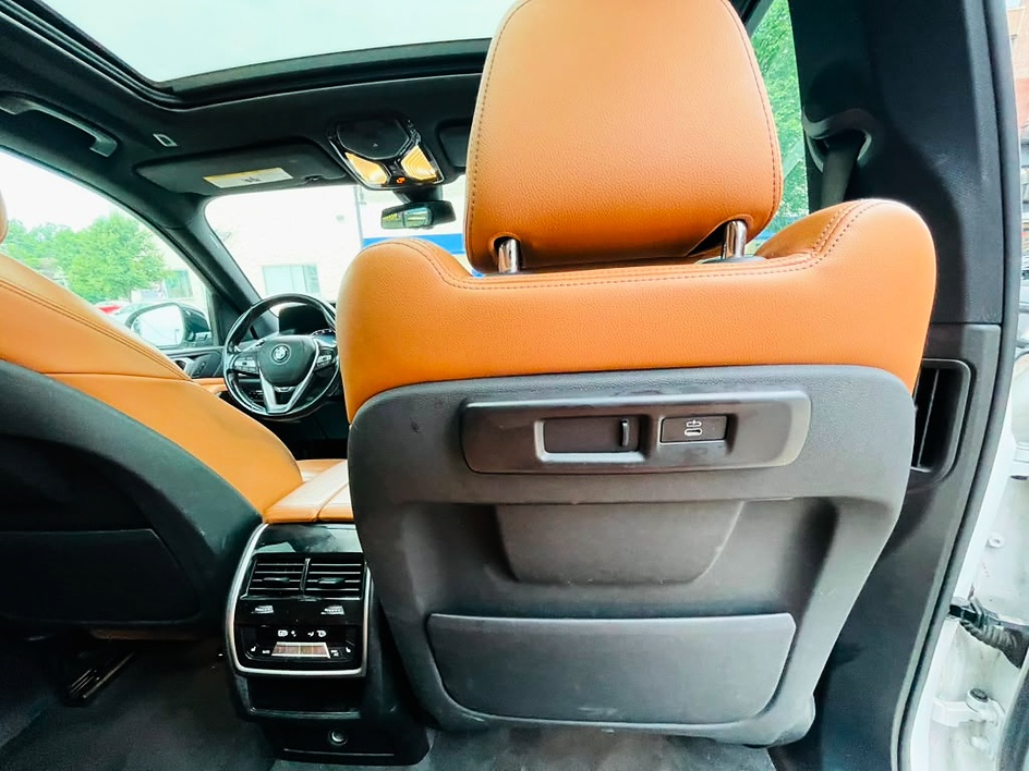 2019 BMW X5 40i - Photo 17