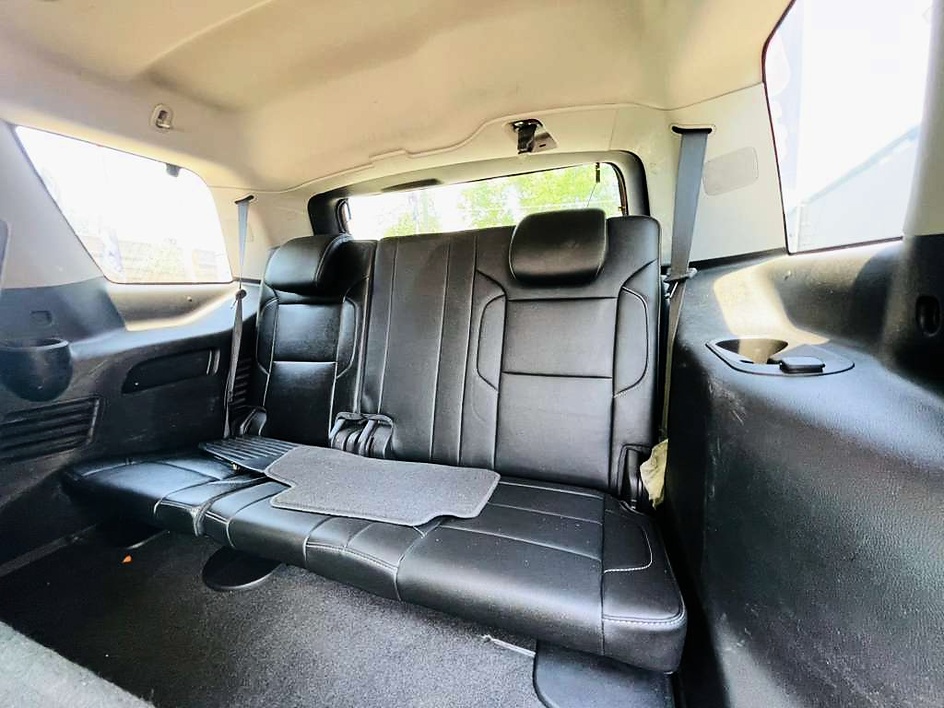 2018 Chevrolet Tahoe LT - Photo 18