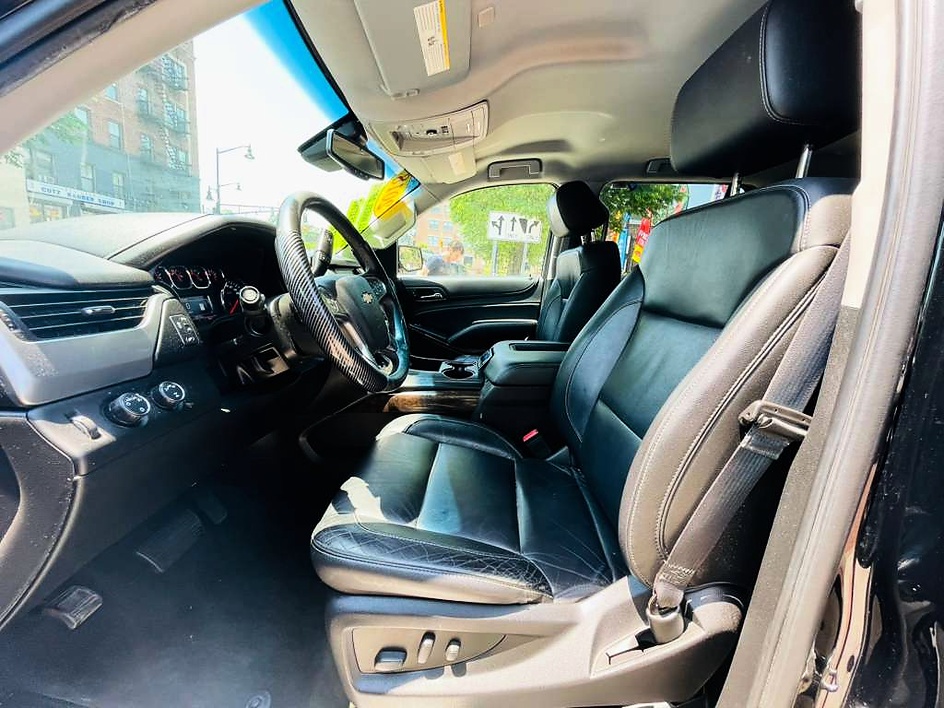 2018 Chevrolet Tahoe LT - Photo 16