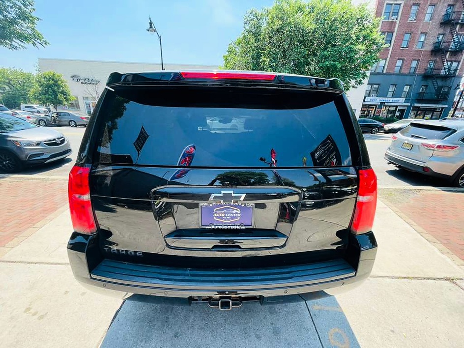 2018 Chevrolet Tahoe LT - Photo 8