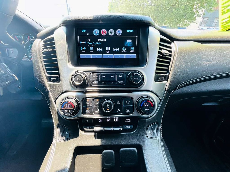 2018 Chevrolet Tahoe LT - Photo 14