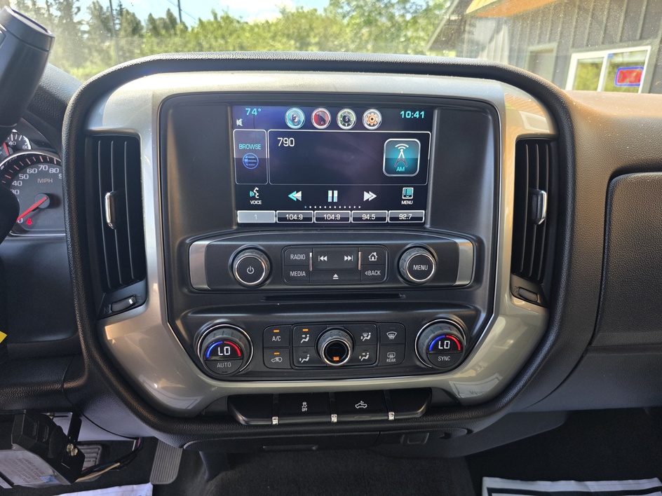 2015 Chevrolet Silverado 1500 LT - Photo 17