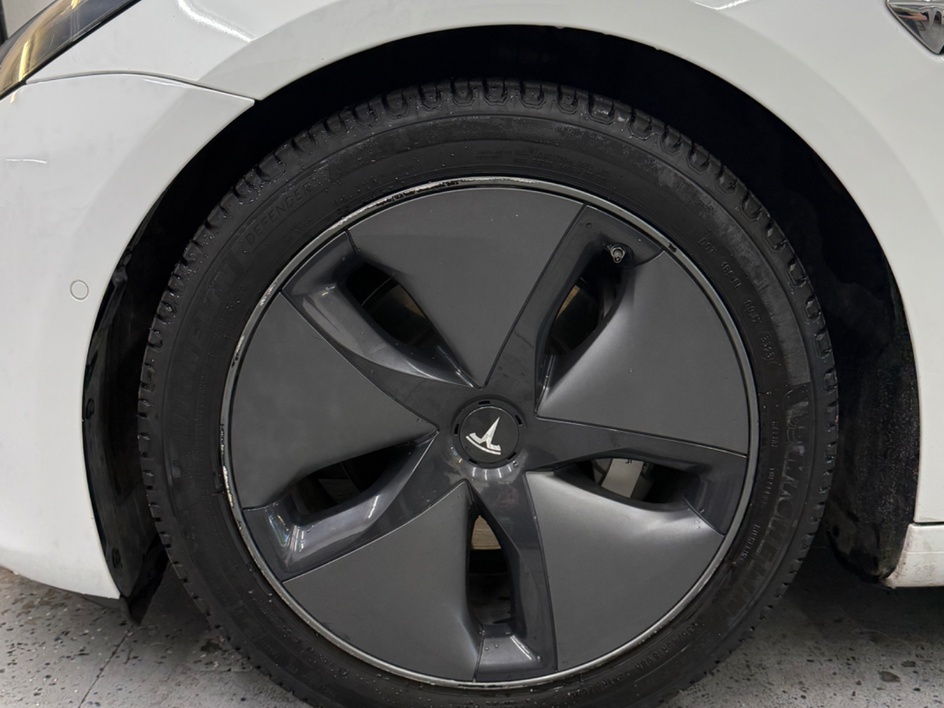 2020 Tesla Model 3 Base - Photo 15
