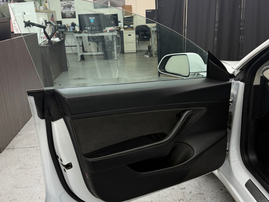 2020 Tesla Model 3 Base - Photo 9