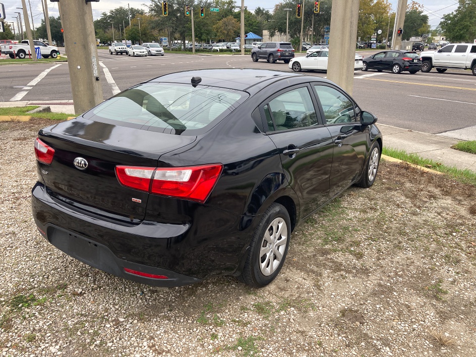 2015 Kia Rio LX's photo