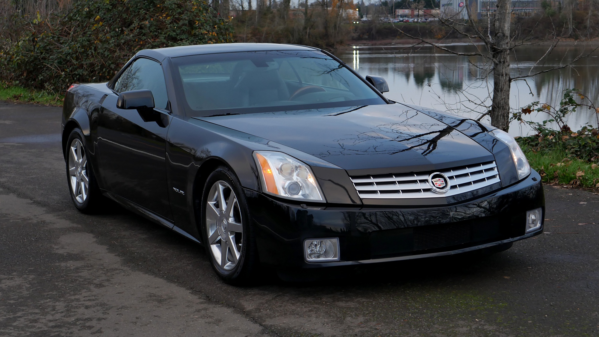 2005 Cadillac XLR Base - Photo 8