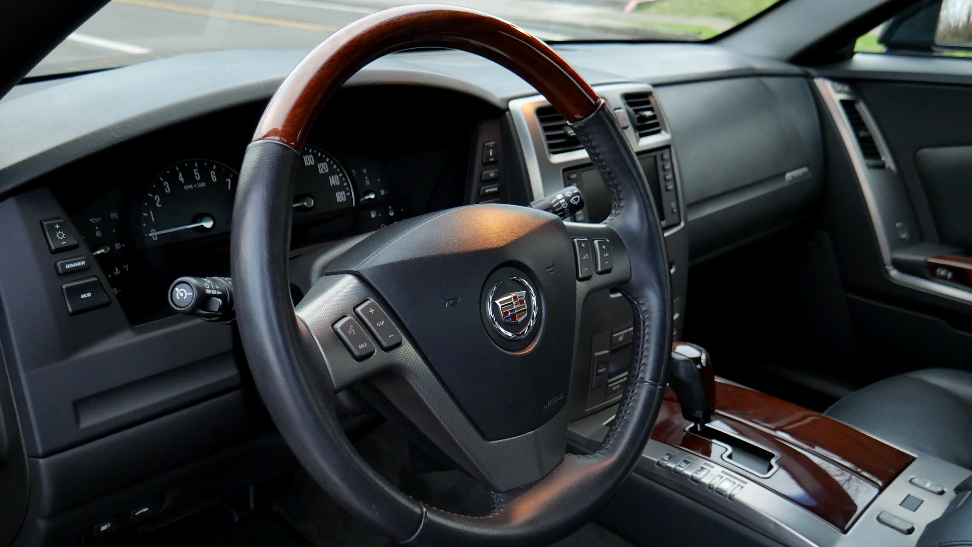 2005 Cadillac XLR Base - Photo 14