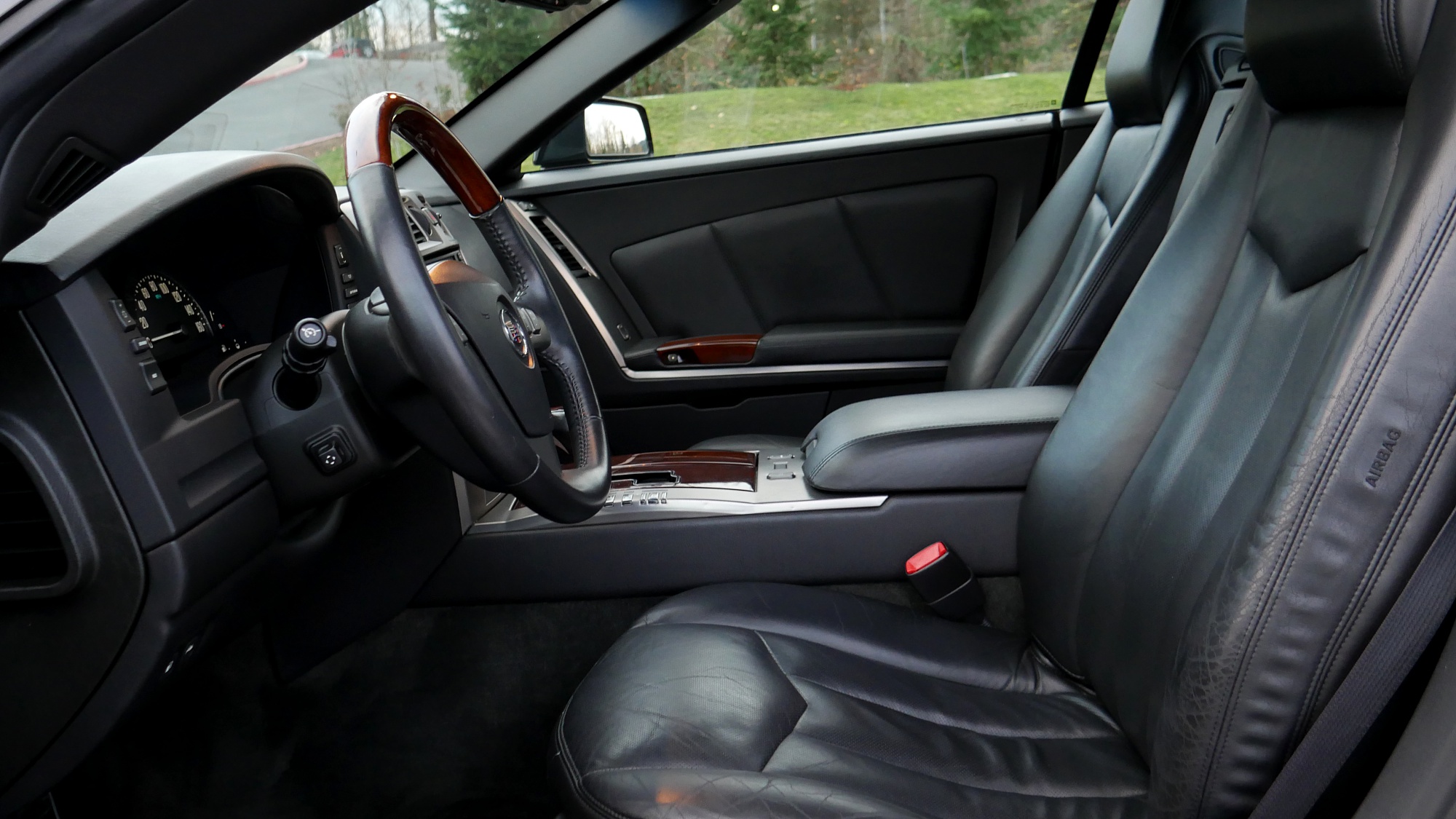 2005 Cadillac XLR Base - Photo 11
