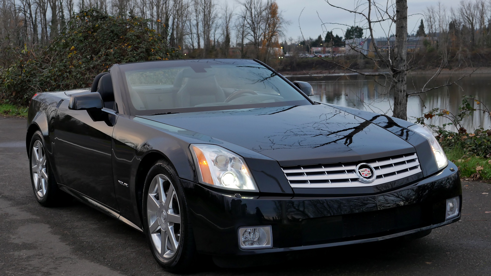 2005 Cadillac XLR Base - Photo 40