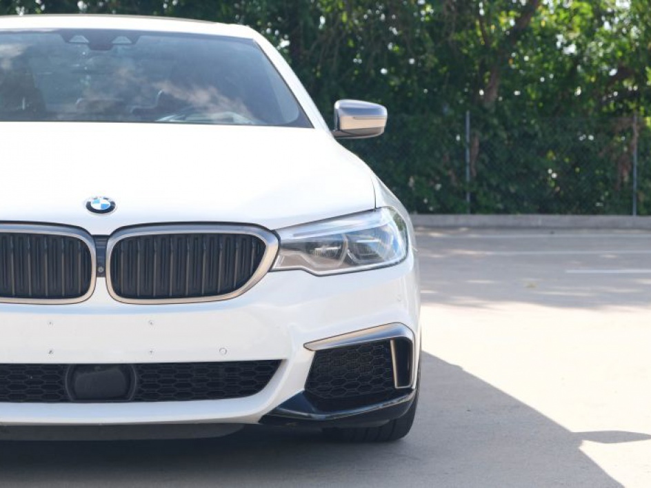2018 Bmw M550i xDrive Sedan photo 3