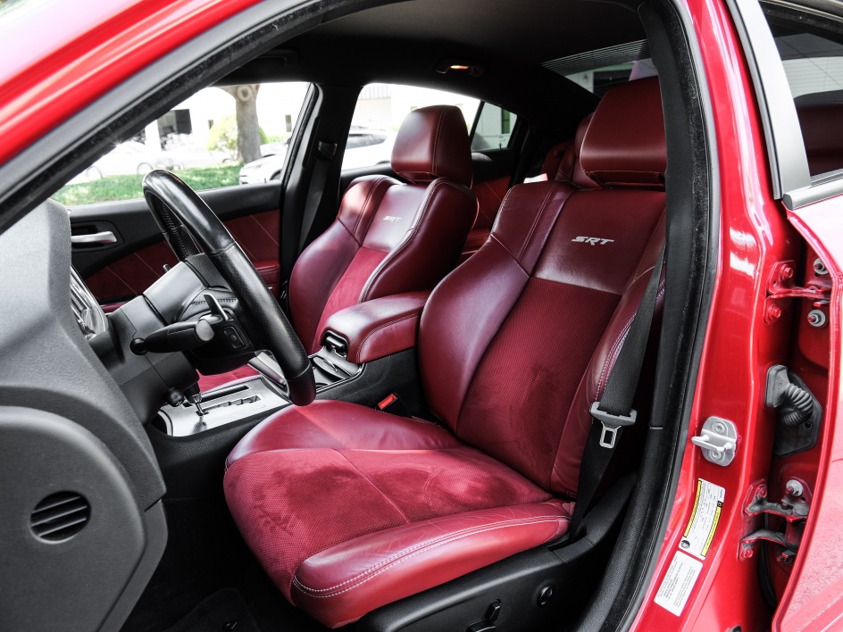 2013 Dodge Charger SRT8 photo 2