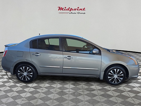 2012 Nissan Sentra S's photo