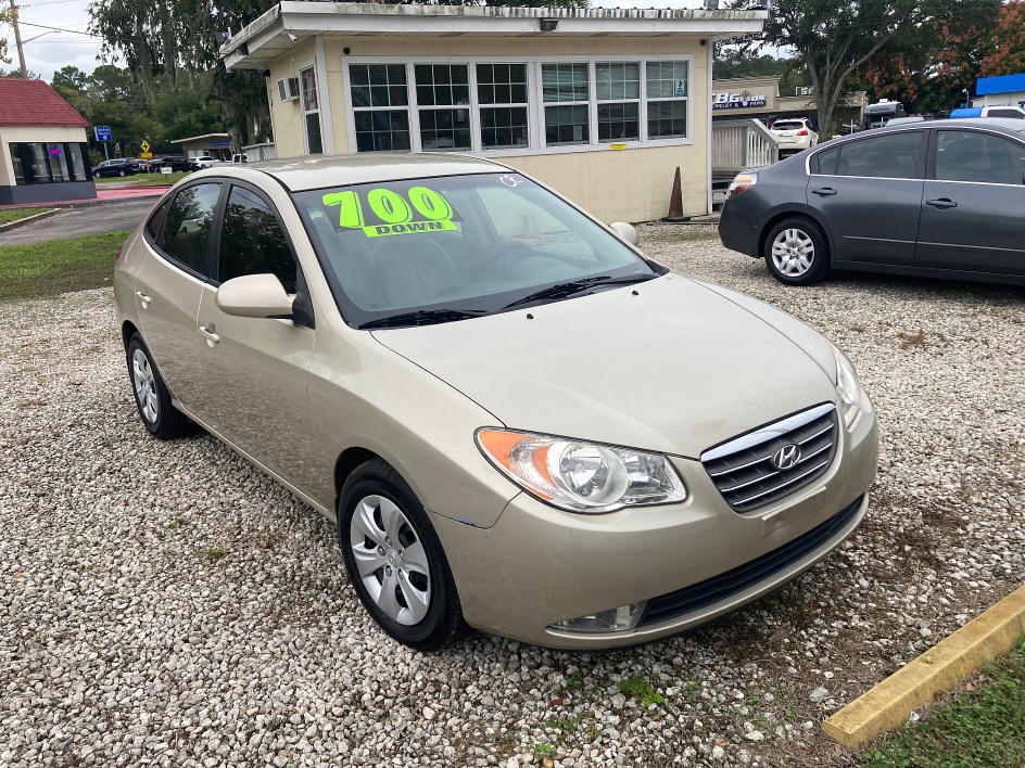 2008 Hyundai Elantra SE's photo