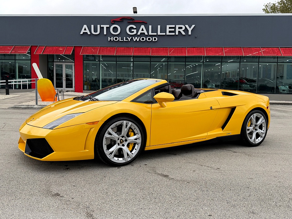 2013 Lamborghini Gallardo LP550-2 Spyder's photo