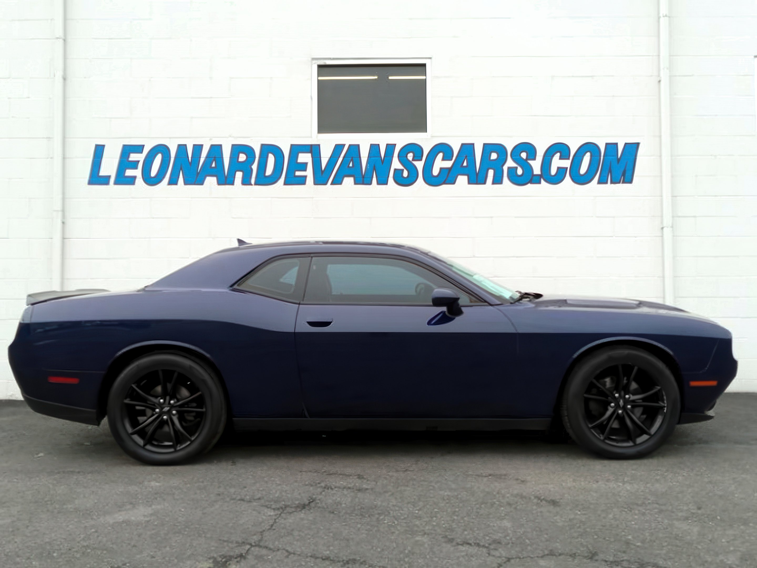 2017 Dodge Challenger SXT Plus