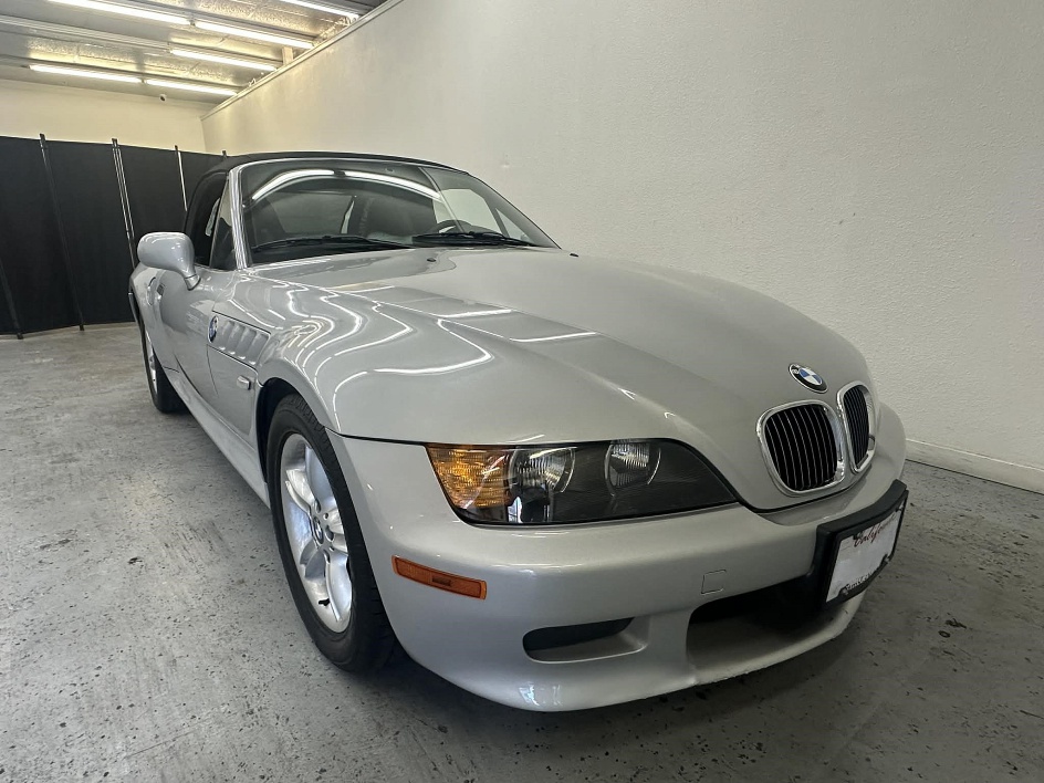 2000 BMW Z3 Base