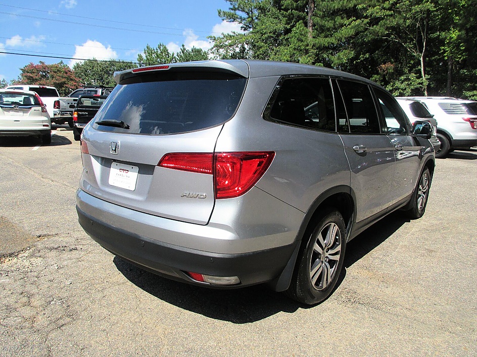 Honda Pilot photo 5