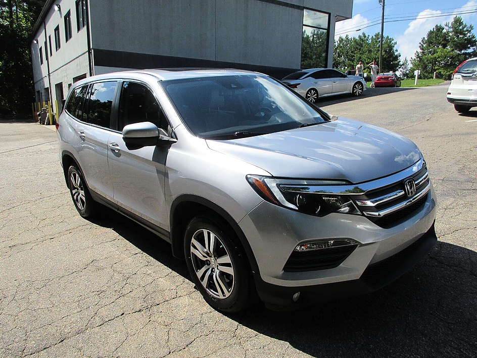 Honda Pilot photo 3