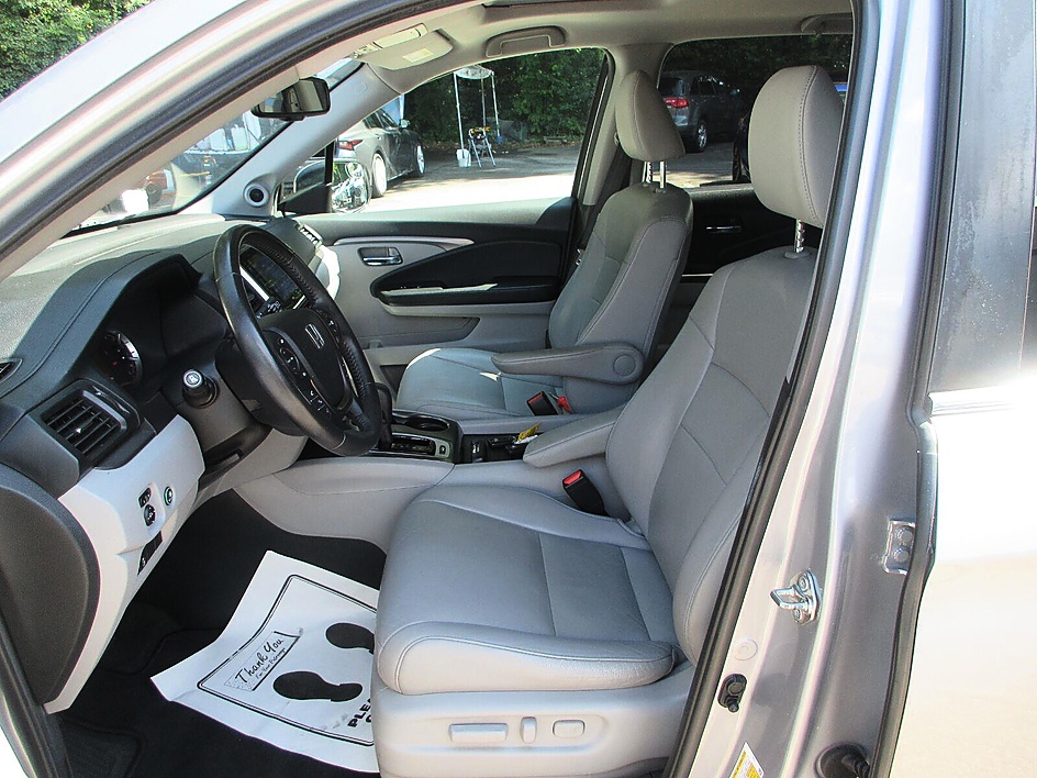 Honda Pilot photo 10
