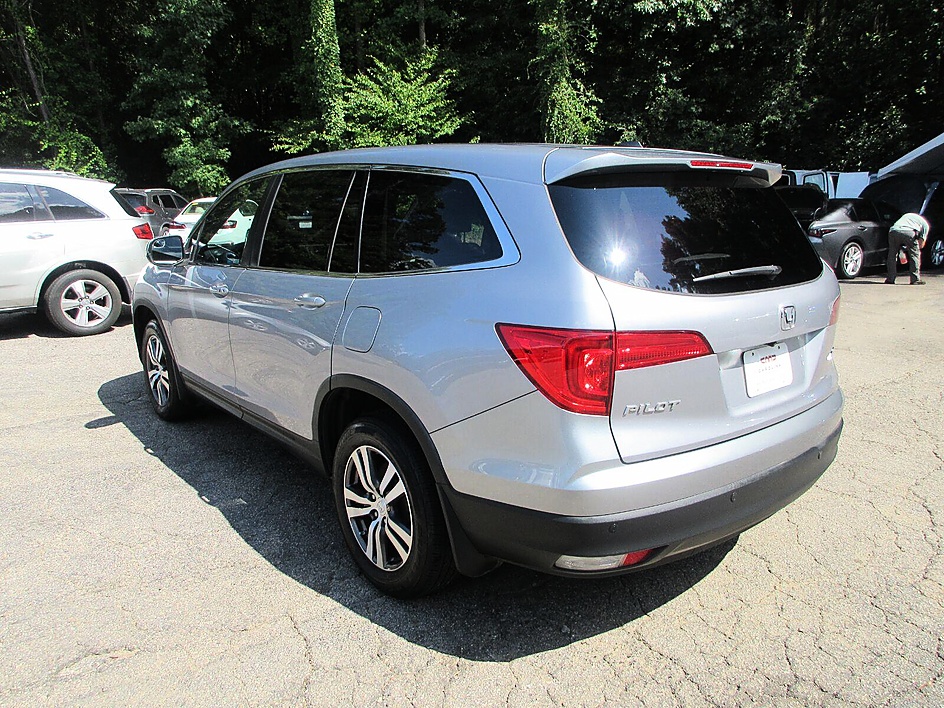 Honda Pilot photo 8