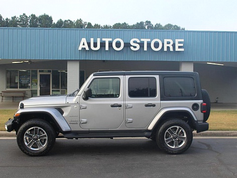 2018 Jeep All-New Wrangler Unlimited Sahara's photo