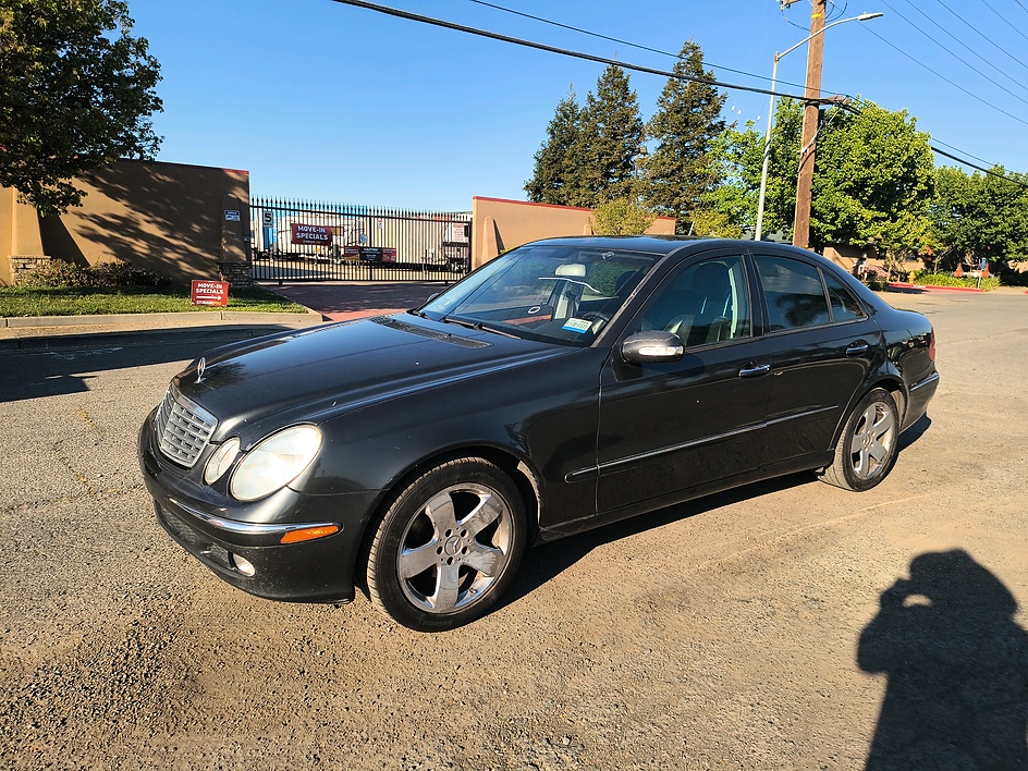 2004 Mercedes-Benz E-Class