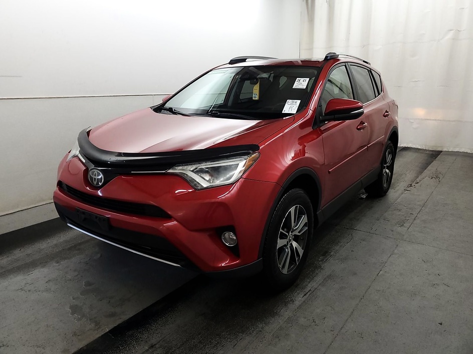 2017 Toyota RAV4 XLE AWD's photo